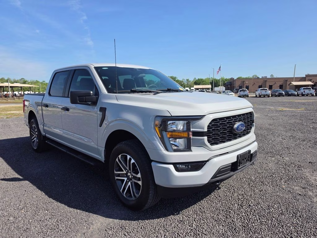 2023 Avalanche Ford F-150 XL 4X4 Truck