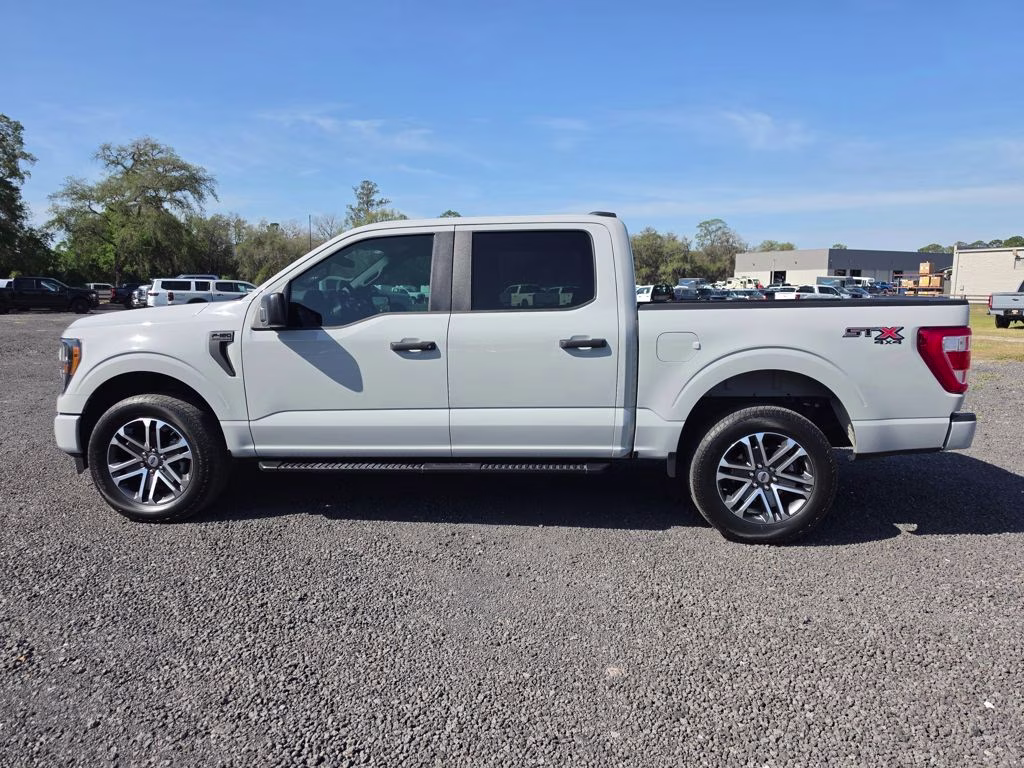 2023 Avalanche Ford F-150 XL 4X4 Truck