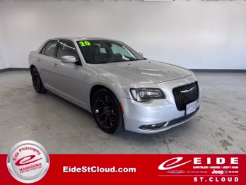 2020 Silver Mist Clearcoat Chrysler 300 S RWD Sedan