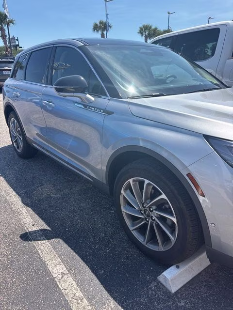 2023 Silver Radiance Metallic Clearcoat Lincoln Corsair Standard FWD SUV
