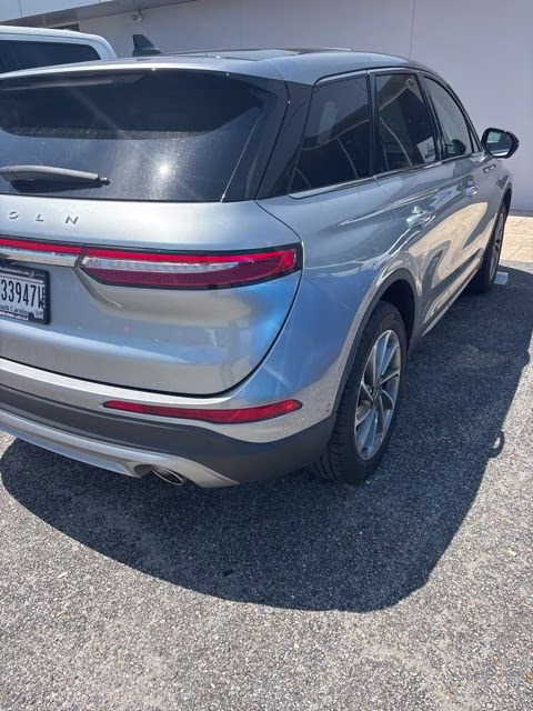 2023 Silver Radiance Metallic Clearcoat Lincoln Corsair Standard FWD SUV