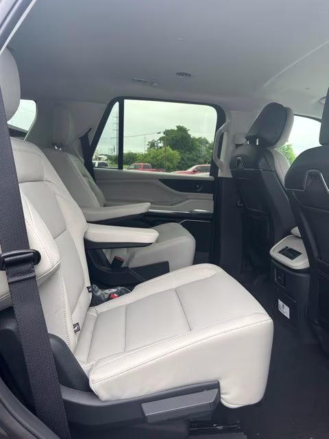 2026 Gray Lincoln Navigator Premiere 4X4 SUV