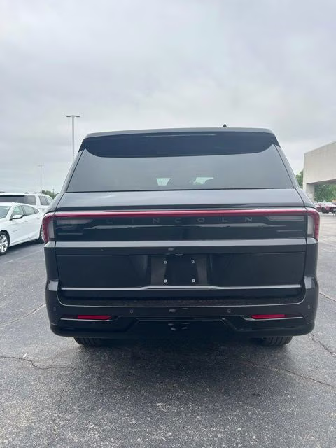 2026 Gray Lincoln Navigator Premiere 4X4 SUV