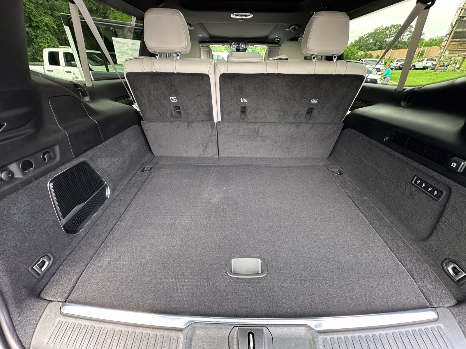 2026 Bright White Clearcoat Jeep Grand Wagoneer L Summit Obsidian 4X4 SUV