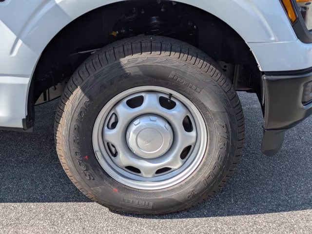 2026 Oxford White Ford F-150 XL 4X4 Truck
