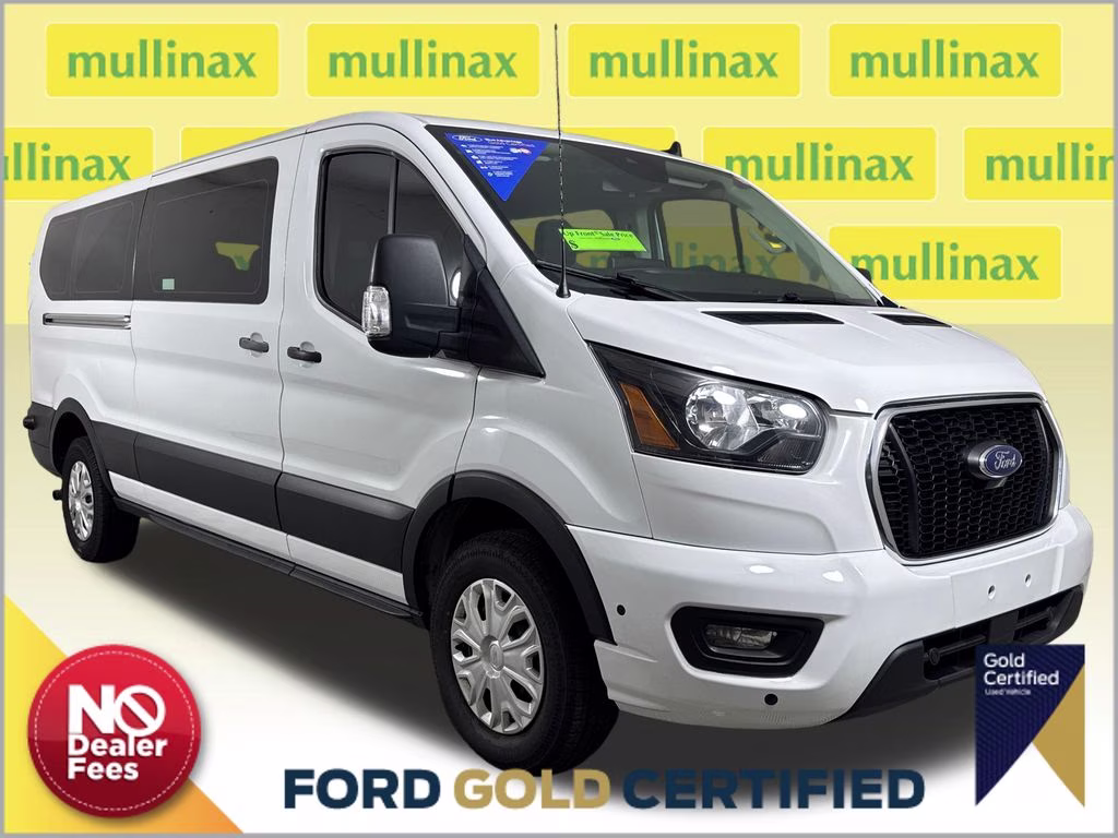 2024 Oxford White Ford Transit-350 XLT RWD Crossover