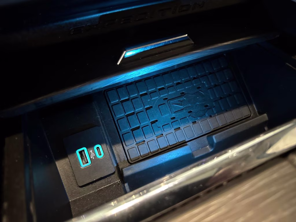 2024 Iconic Silver Metallic Ford Expedition Max Limited RWD SUV
