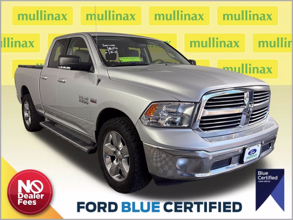 2017 Bright Silver Clearcoat Metallic Ram 1500 Big Horn 4X4 Truck