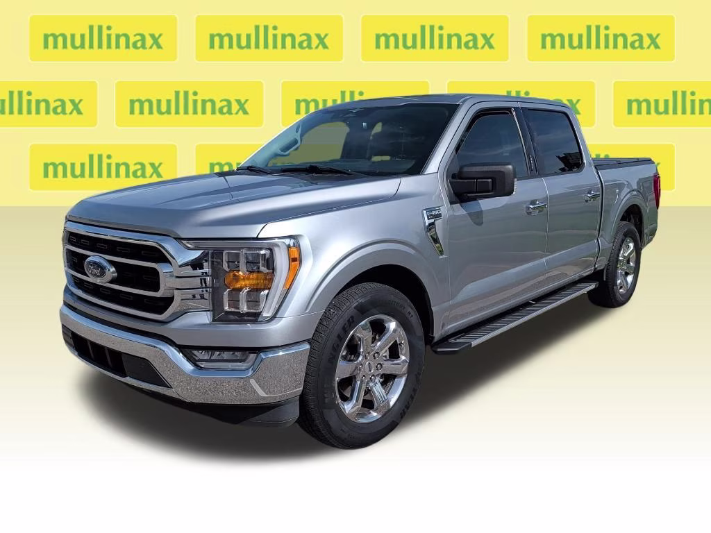2023 Iconic Silver Metallic Ford F-150 XLT RWD Truck