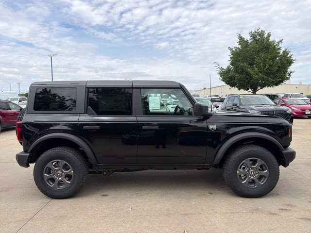 2026 Shadow Black Ford Bronco Big Bend 4X4 SUV