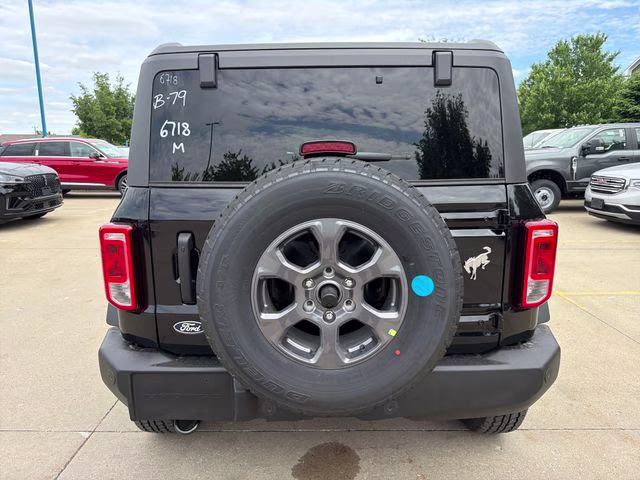 2026 Shadow Black Ford Bronco Big Bend 4X4 SUV