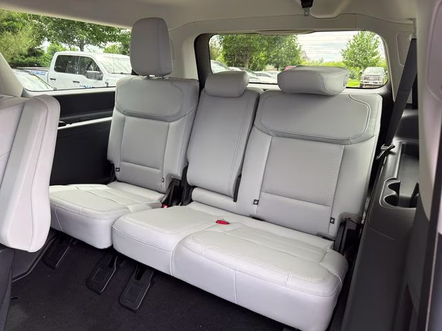 2026 Dark Matter Gray Metallic Ford Expedition Max Platinum 4X4 SUV