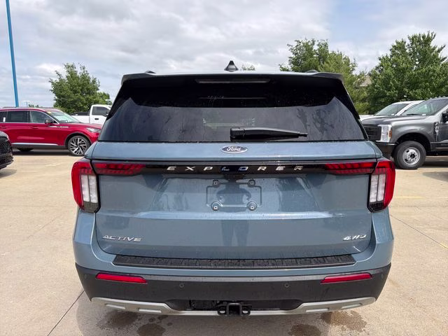 2026 Vapor Blue Metallic Ford Explorer Active 4X4 SUV
