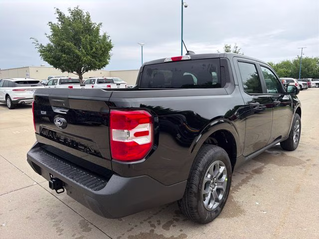 2026 Shadow Black Ford Maverick XLT AWD Truck