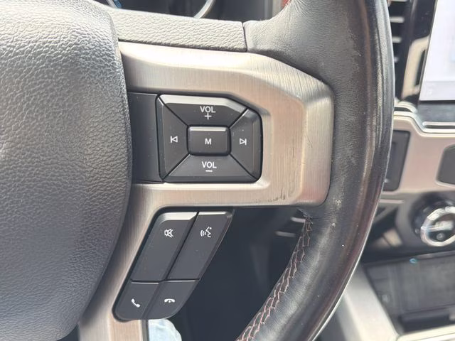 2022 Silver Metallic Ford Super Duty F-350 SRW Platinum 4X4 Truck