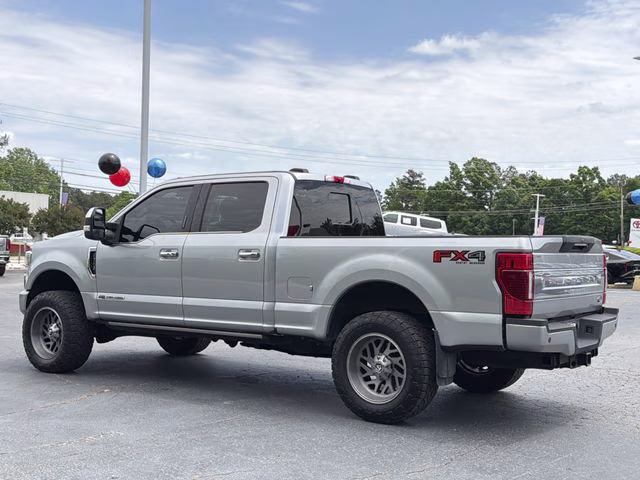 2022 Silver Metallic Ford Super Duty F-350 SRW Platinum 4X4 Truck