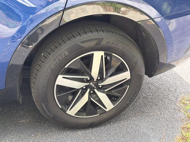 2022 Sapphire Blue Kia Sorento S FWD SUV