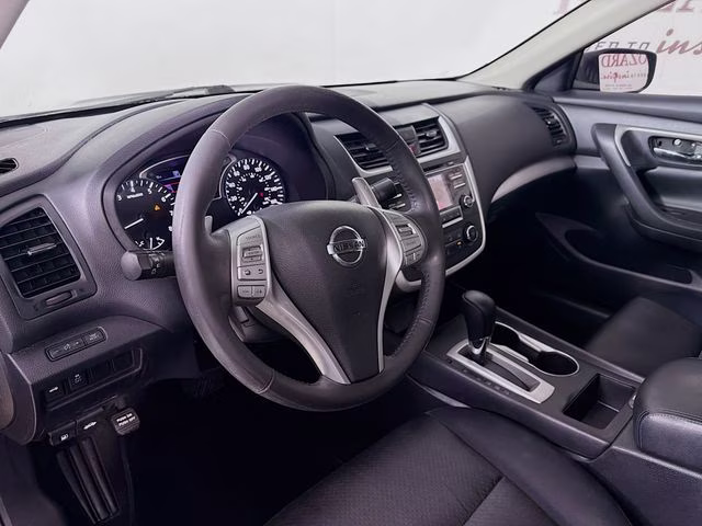 2017 Super Black Nissan Altima 2.5 SR FWD Sedan