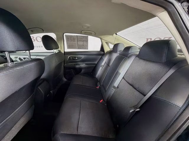 2017 Super Black Nissan Altima 2.5 SR FWD Sedan
