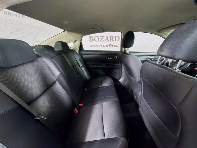2017 Super Black Nissan Altima 2.5 SR FWD Sedan