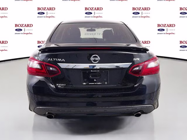 2017 Super Black Nissan Altima 2.5 SR FWD Sedan