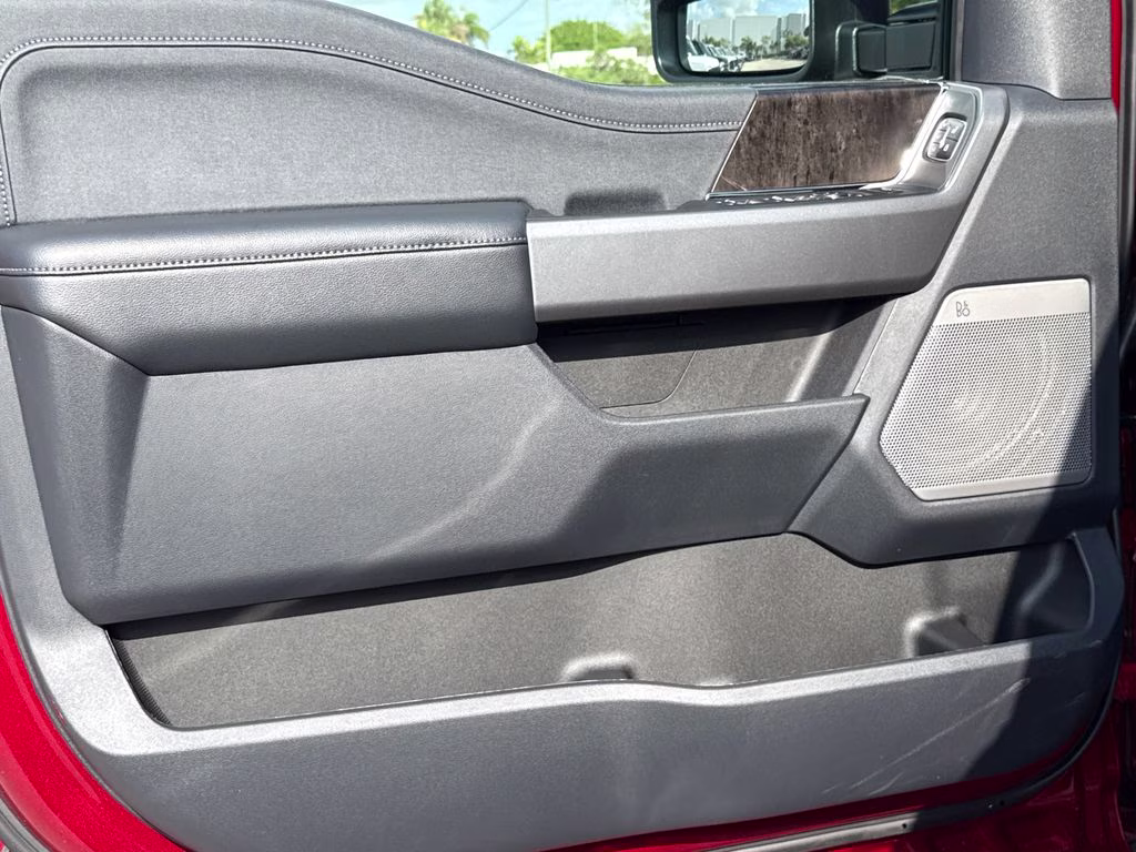 2026 Ruby Red Met Tinted CC Ford Super Duty F-250 SRW Lariat 4X4 Truck