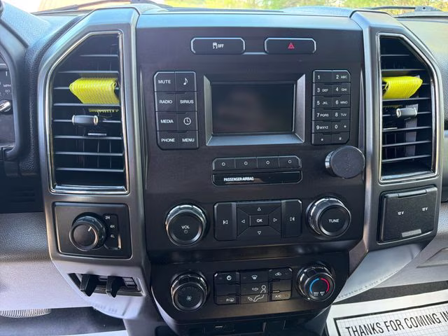 2019 Magnetic Ford Super Duty F-250 SRW XLT 4X4 Truck
