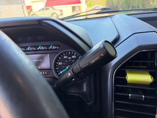 2019 Magnetic Ford Super Duty F-250 SRW XLT 4X4 Truck