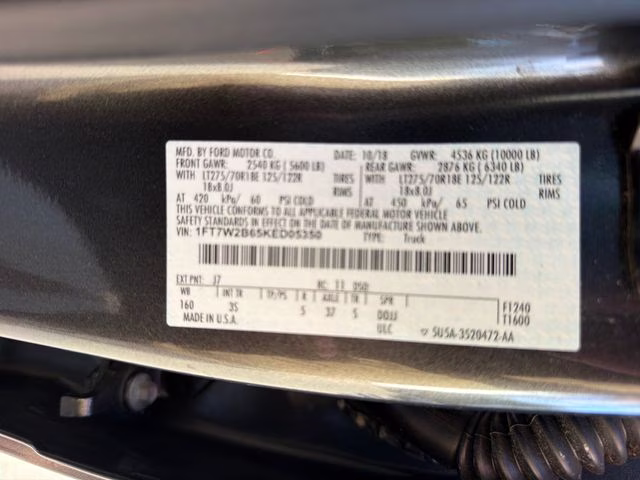 2019 Magnetic Ford Super Duty F-250 SRW XLT 4X4 Truck