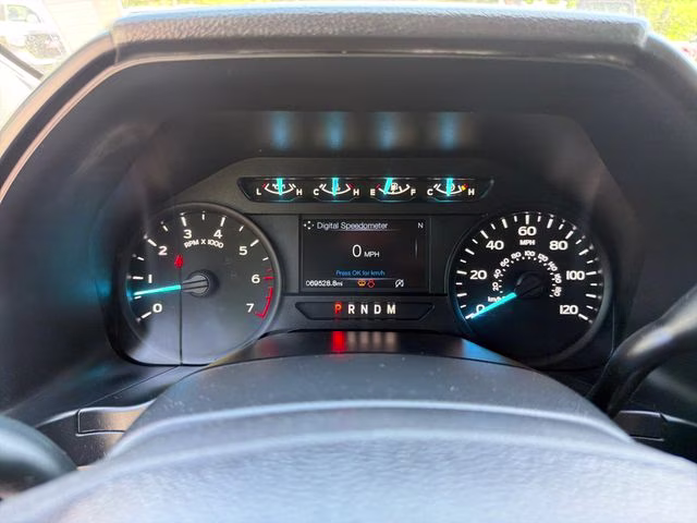 2019 Gray Metallic Ford F-150 XL 4X4 Truck
