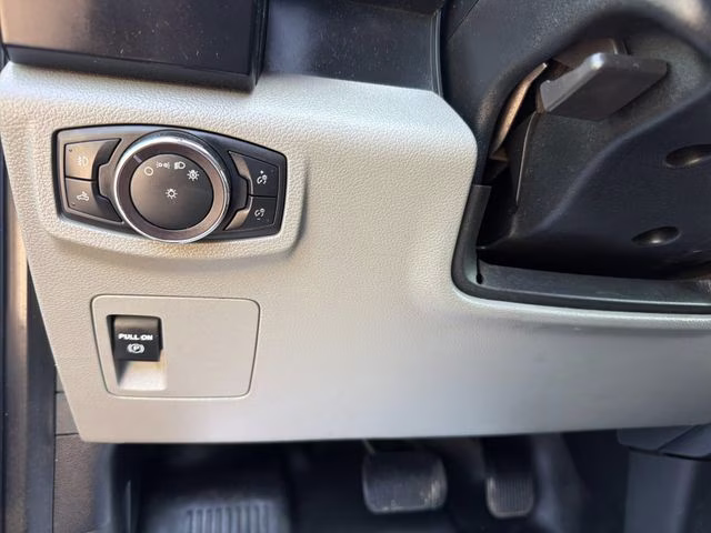 2019 Gray Metallic Ford F-150 XL 4X4 Truck