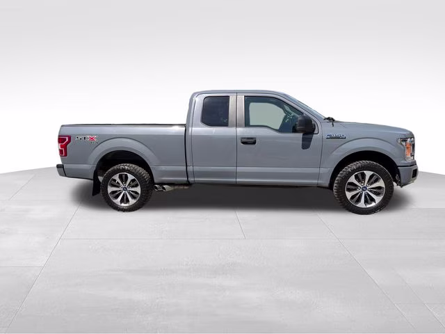 2019 Gray Metallic Ford F-150 XL 4X4 Truck