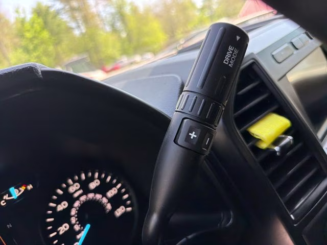 2019 Gray Metallic Ford F-150 XL 4X4 Truck