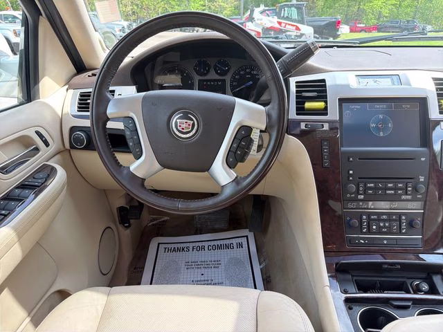 2007 White Diamond Clearcoat Cadillac Escalade Base AWD SUV