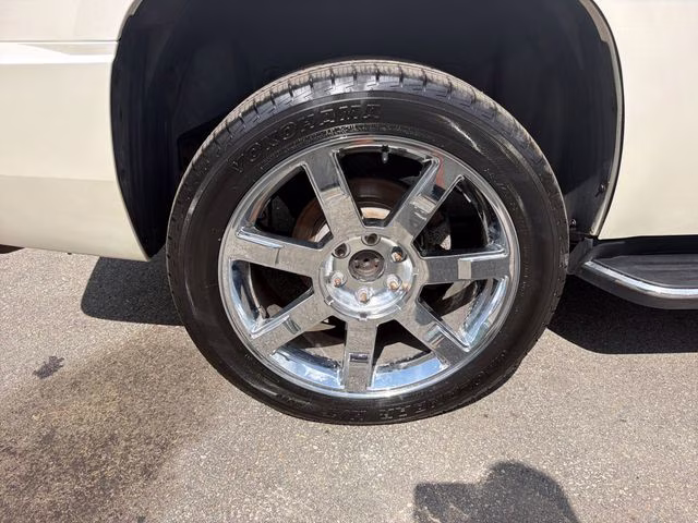 2007 White Diamond Clearcoat Cadillac Escalade Base AWD SUV