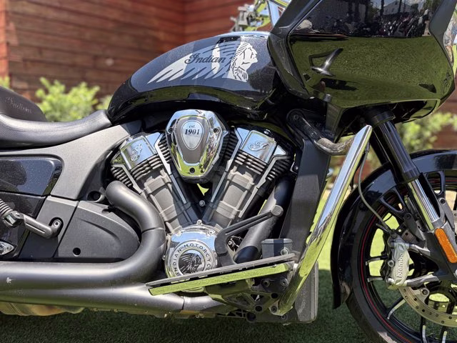 2020 BLACK Indian CHALLENGER LIMITED, THUNDER BLACK PRL,
