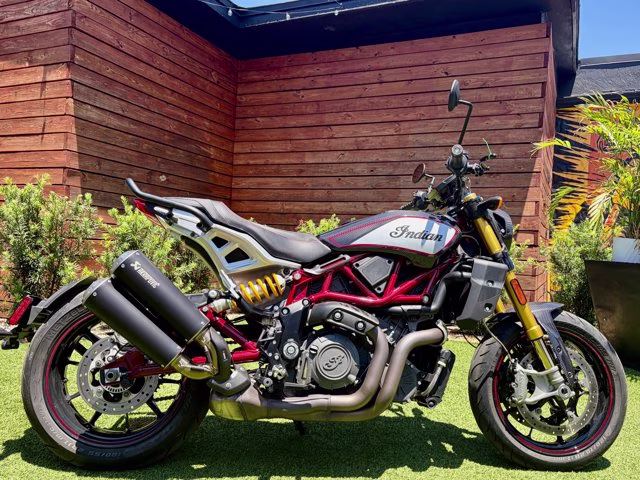 2022 CARBON Indian FTR 1200 R CARBON, CARBON FIBER