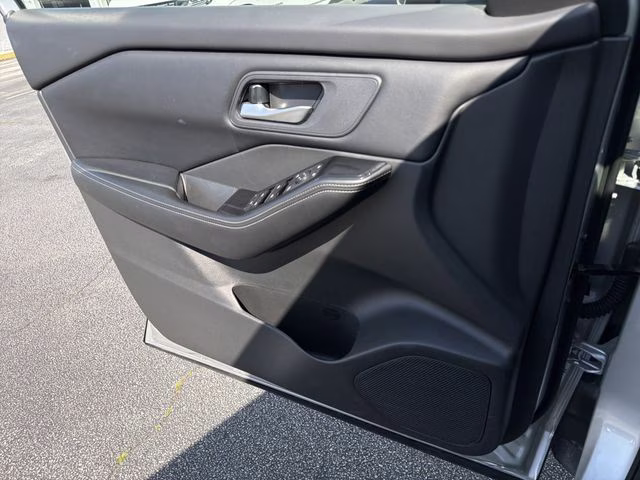 2025 Brilliant Silver Metallic Nissan Rogue SV FWD SUV