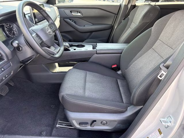 2025 Brilliant Silver Metallic Nissan Rogue SV FWD SUV