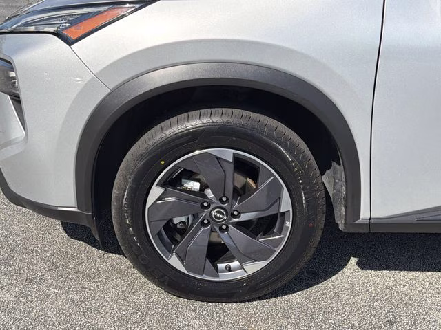 2025 Brilliant Silver Metallic Nissan Rogue SV FWD SUV