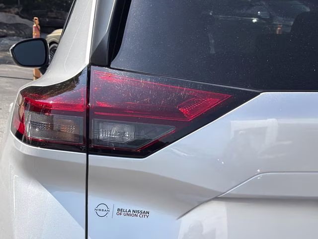 2025 Brilliant Silver Metallic Nissan Rogue SV FWD SUV