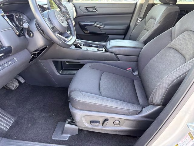 2025 Gun Metallic Nissan Pathfinder SV 4X4 SUV