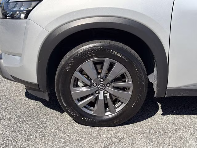 2025 Gun Metallic Nissan Pathfinder SV 4X4 SUV