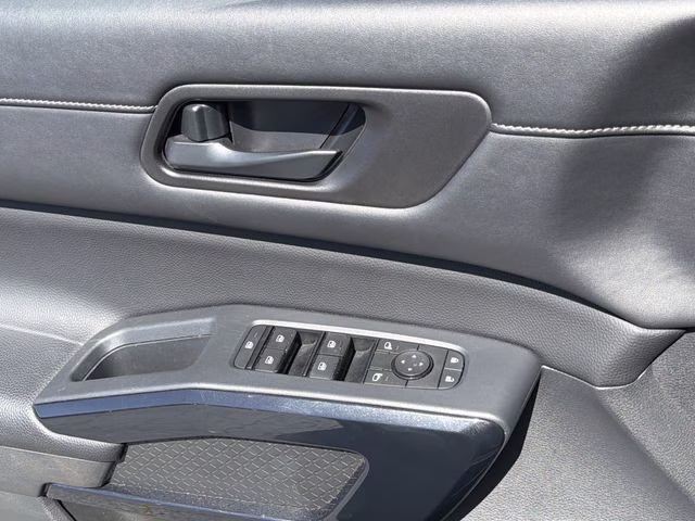 2025 Brilliant Silver Metallic Nissan Pathfinder SV 4X4 SUV