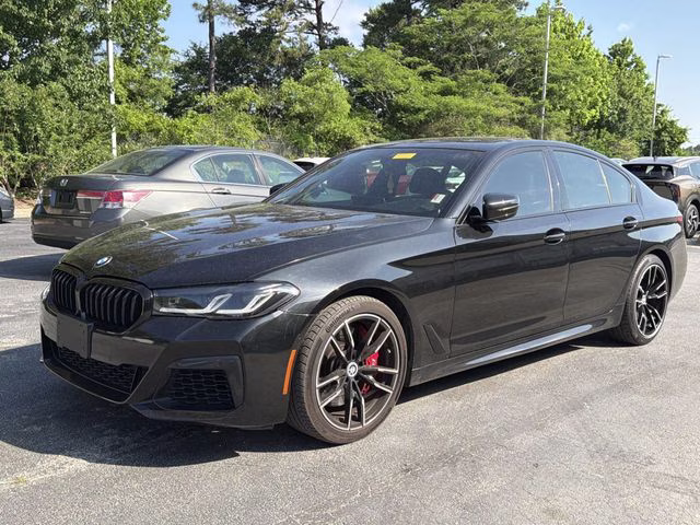 2022 BMW 5 Series 540i xDrive Sedan's photo