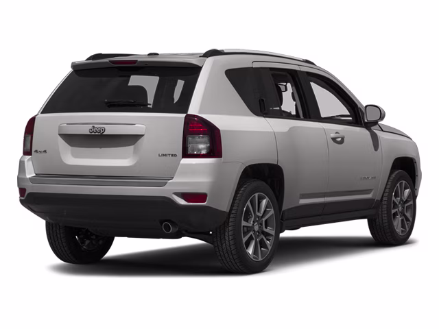 2014 Bright Silver Metallic Clearcoat Jeep Compass Latitude 4X4 SUV