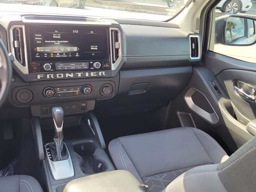 2025 Glacier White Nissan Frontier SV RWD Truck