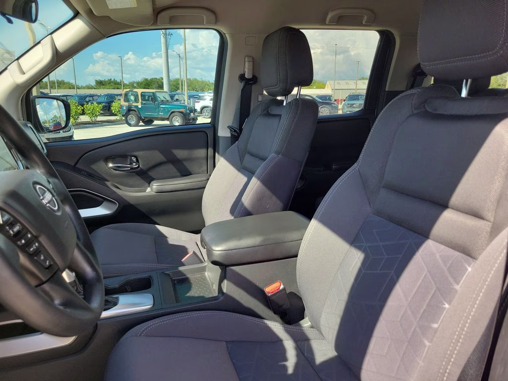 2025 Glacier White Nissan Frontier SV RWD Truck