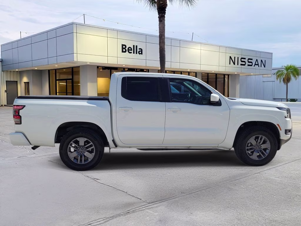 2025 Glacier White Nissan Frontier SV RWD Truck