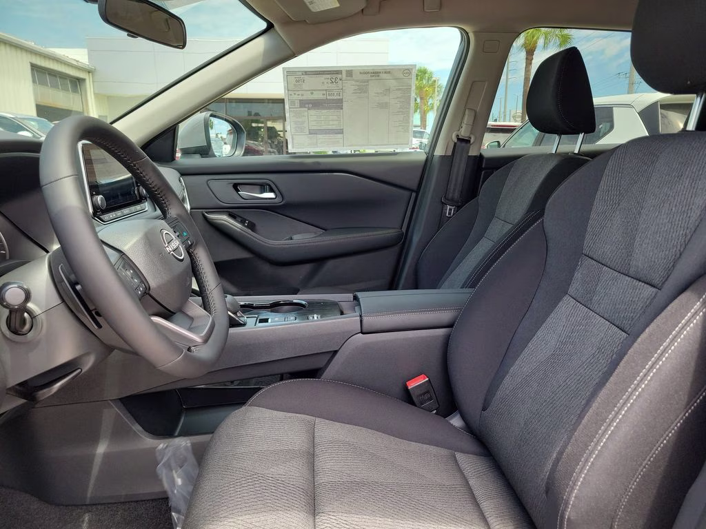 2026 Boulder Gray Pearl Nissan Rogue SV FWD SUV